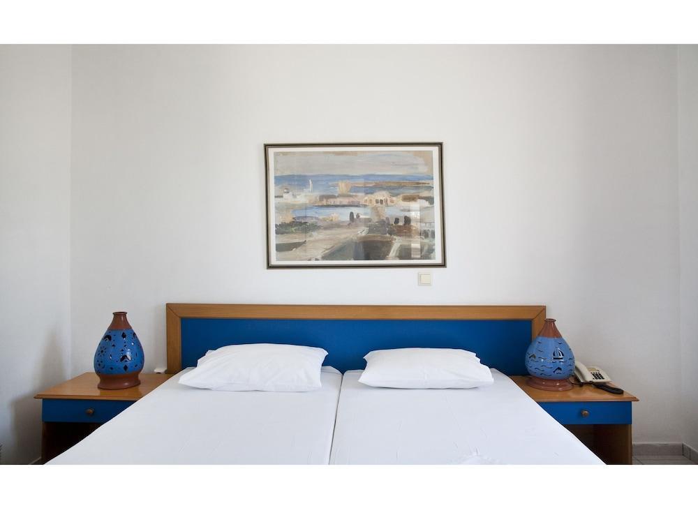 Smaragdi Hotel Artemonas Exterior photo